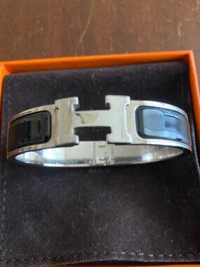 Hermes Clic Clac H Bracelet Black Enamel Silver Tone Hardware Size PM EUC